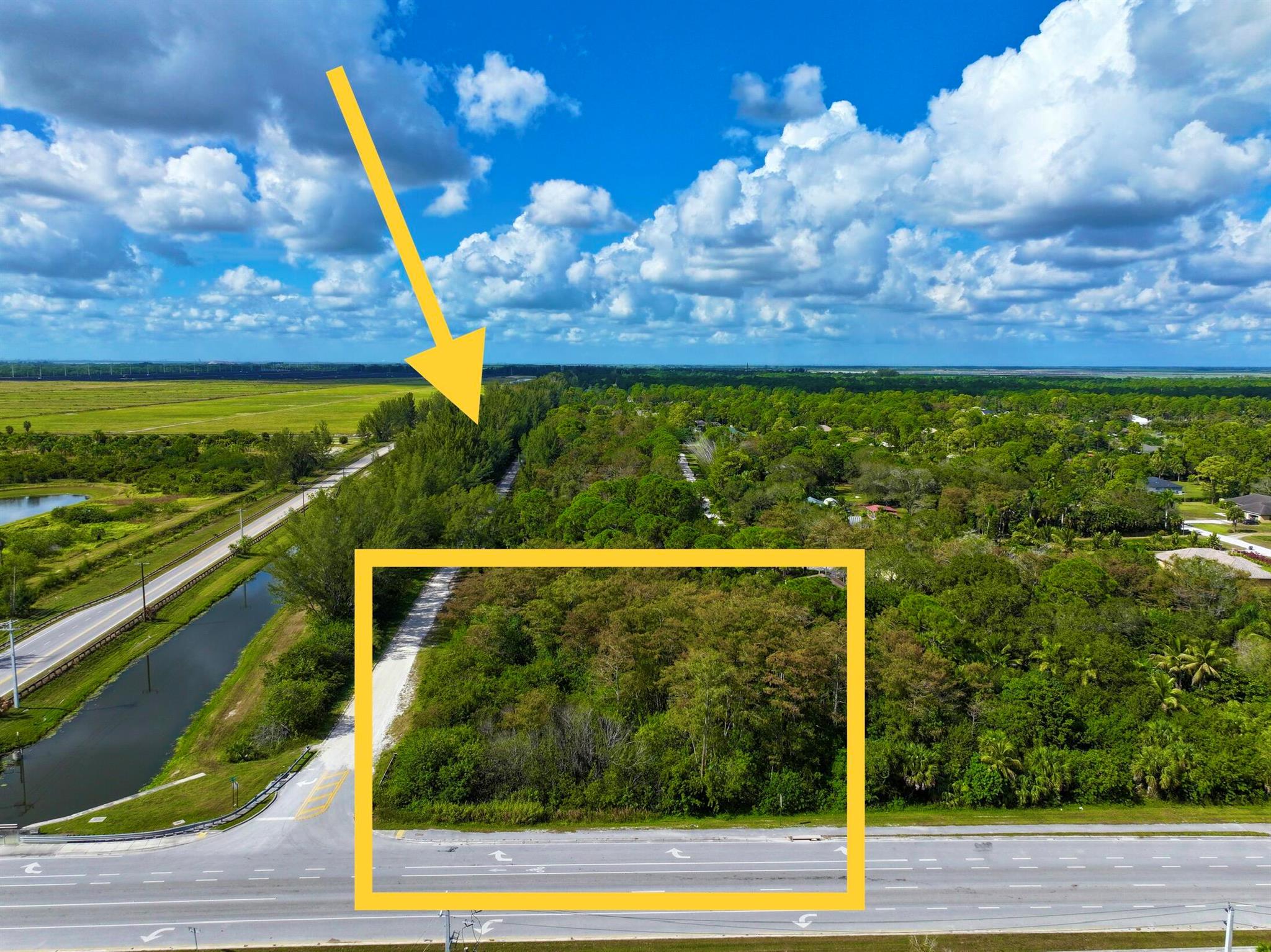 CORNER LOT ** PAVED ROAD **. BUILD YOUR DREAM HOME ON THIS 1.19 ACRE LOT IN DESIRABLE LOXAHATCHEE **. MINUTES TO NEW WESTLAKE ER , SHOPPING, SCHOOLS, BANKS, LIBRARY AND BEACHES ***. NO HOA - BRING THE RV, BOAT, TRAILER AND HORSES **
