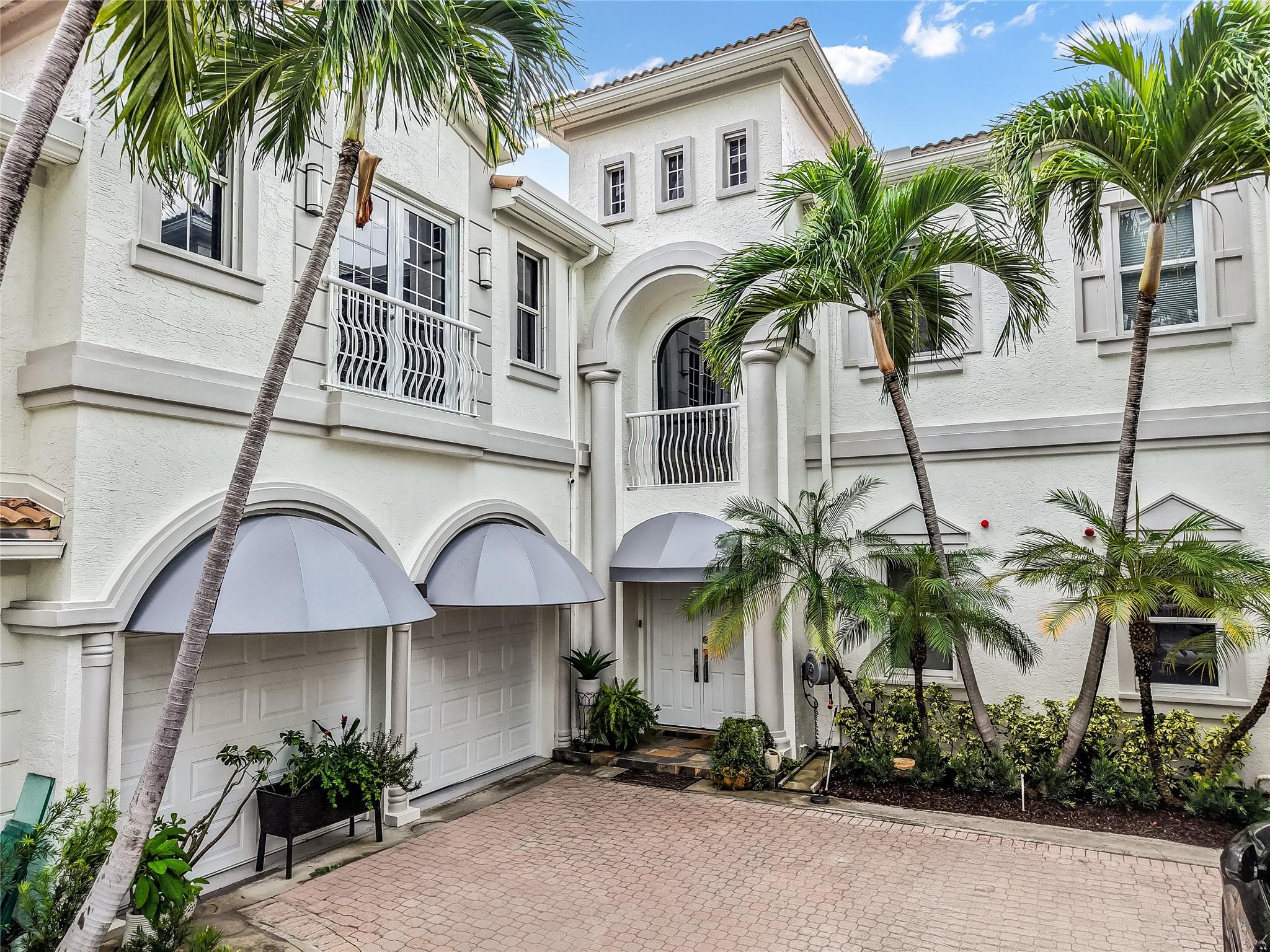 Courtyards at the Point - Residential