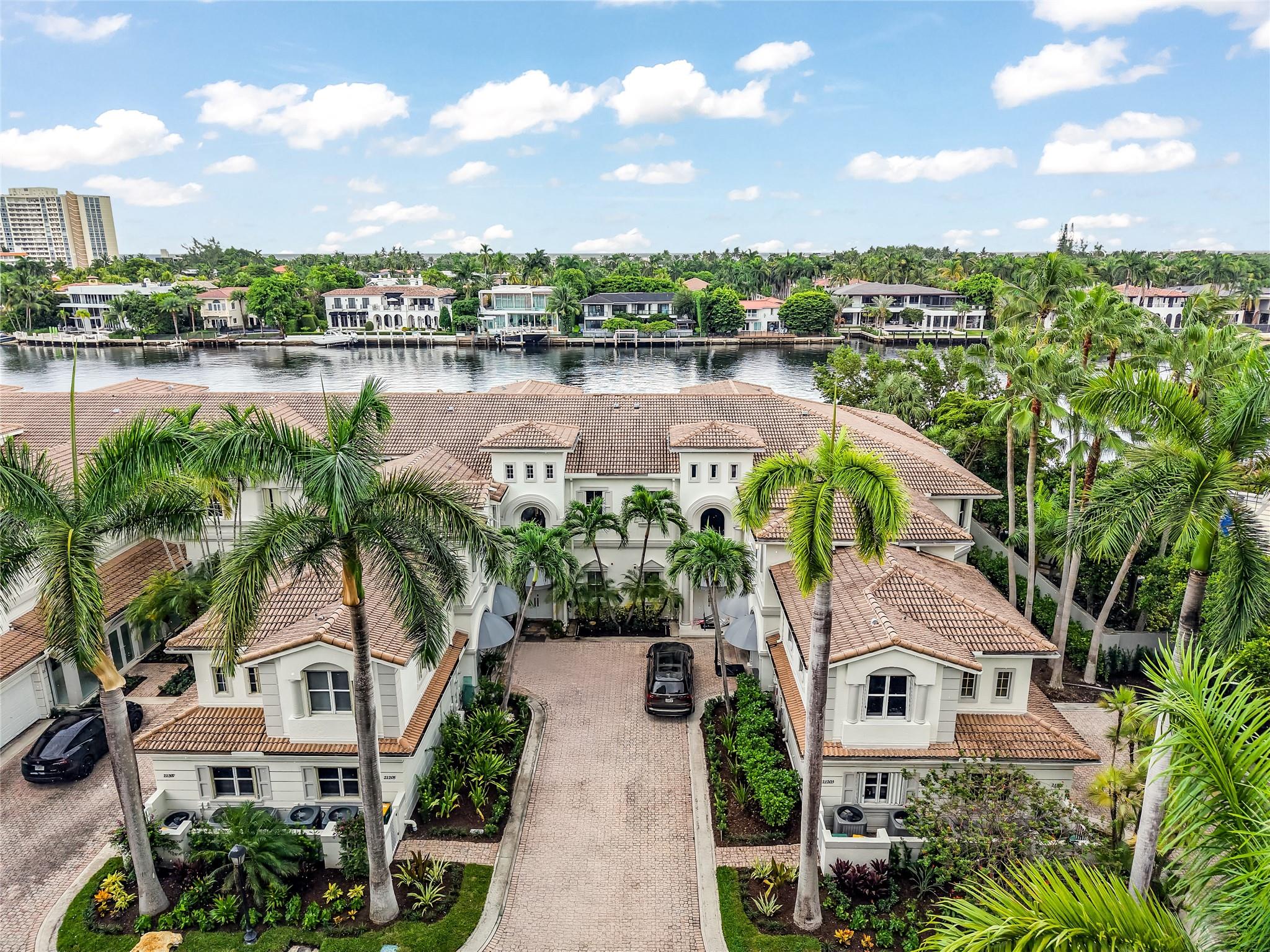 Courtyards at the Point - Residential