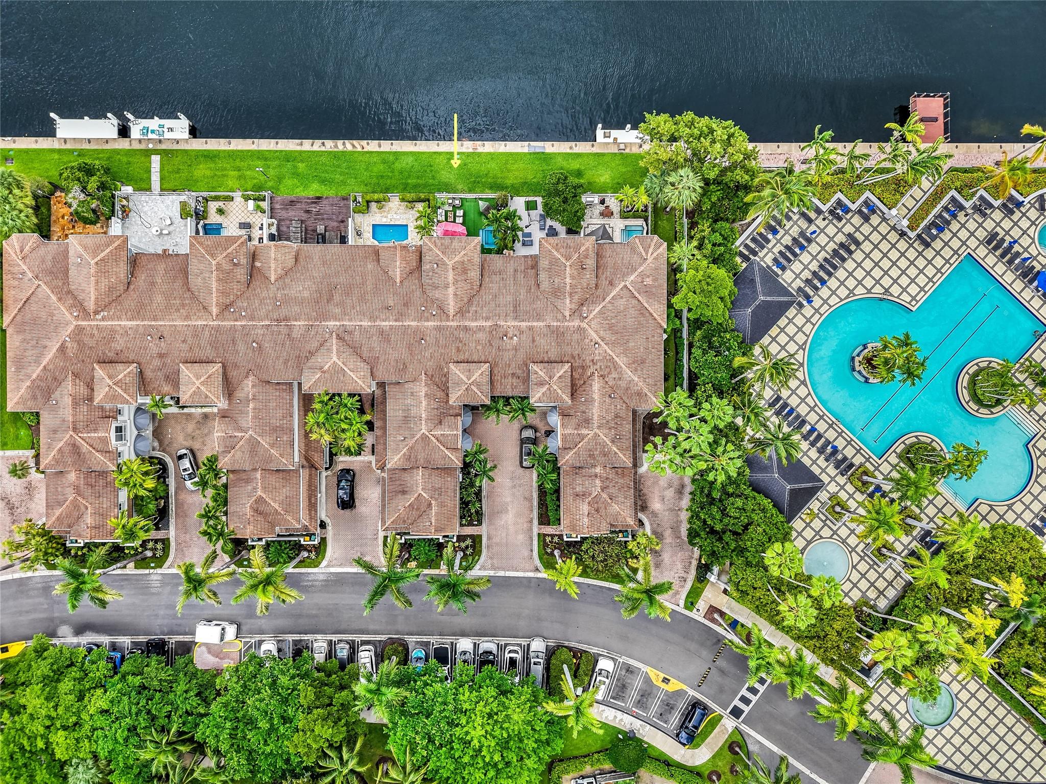 Courtyards at the Point - Residential