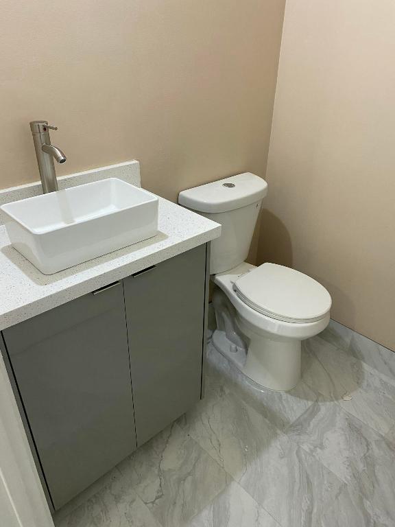 MILITARY TRAIL PUD - Residential Lease