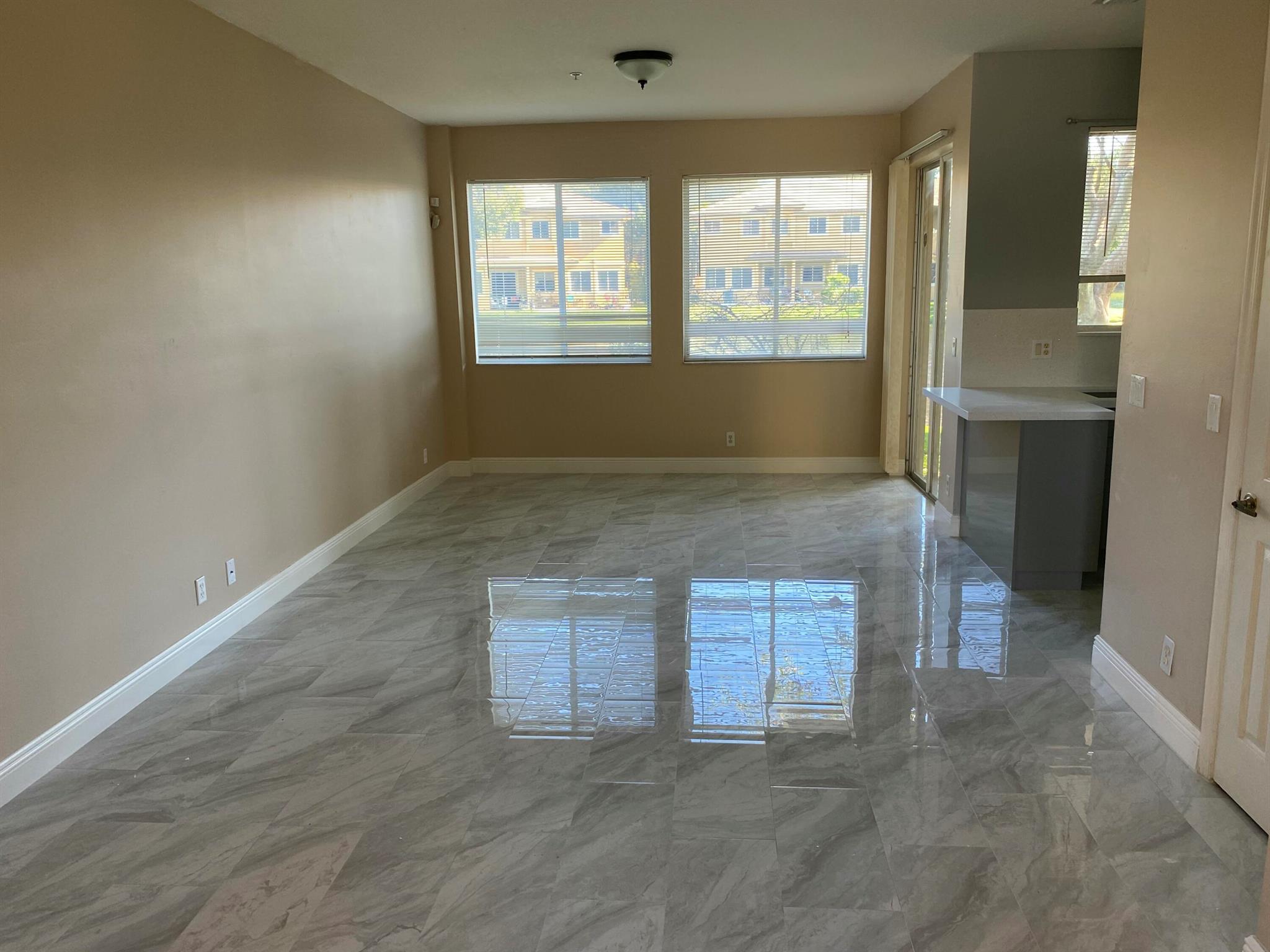 MILITARY TRAIL PUD - Residential Lease