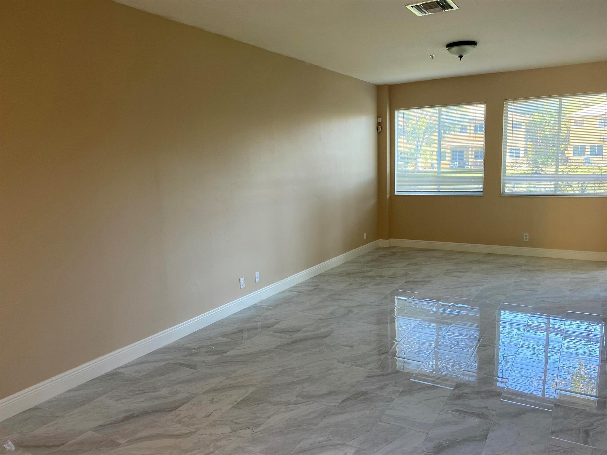 MILITARY TRAIL PUD - Residential Lease