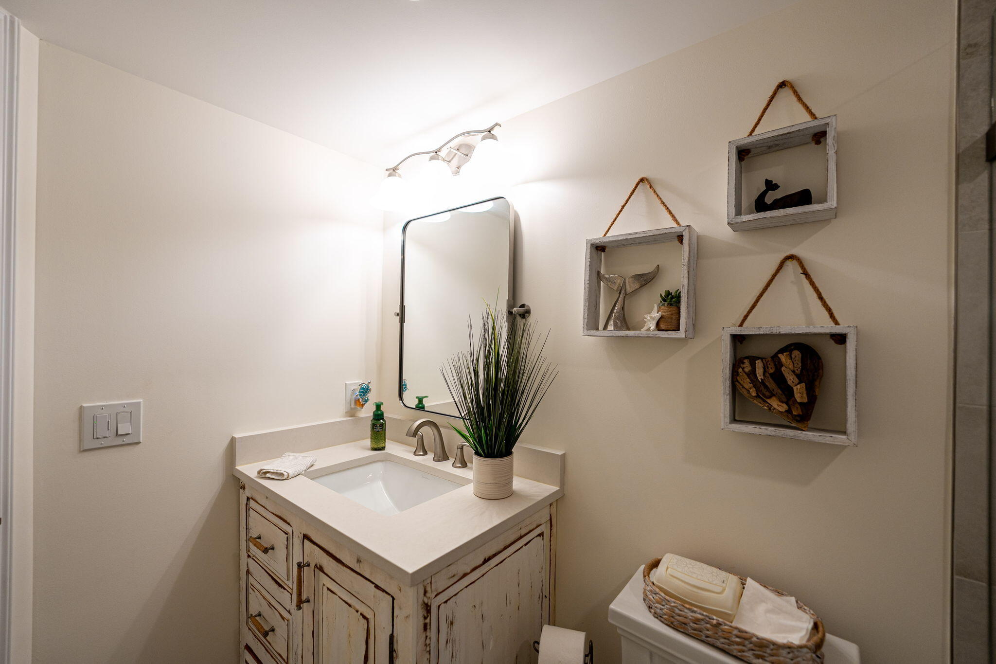 Empress Condo - Residential