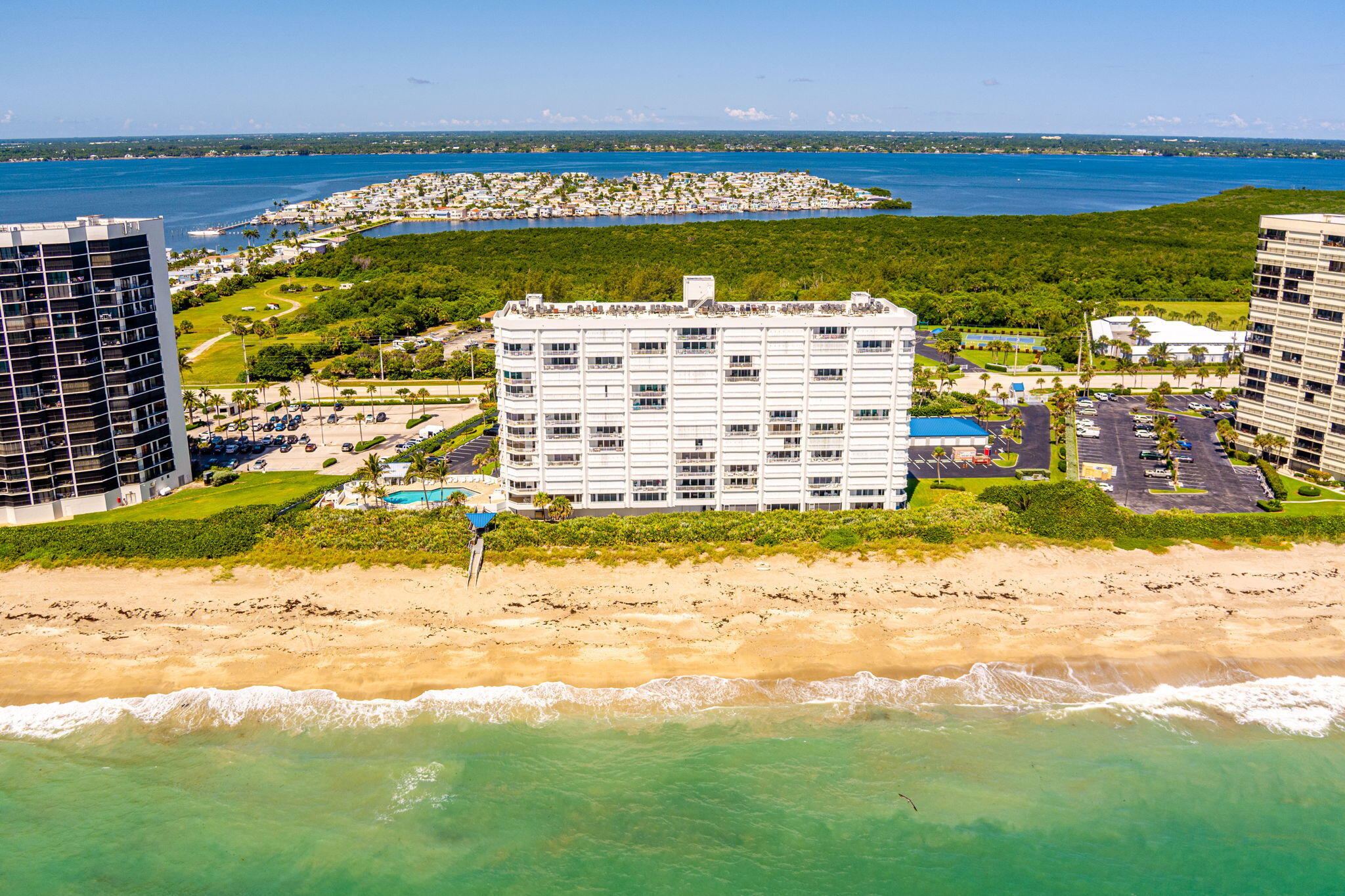 Empress Condo - Residential