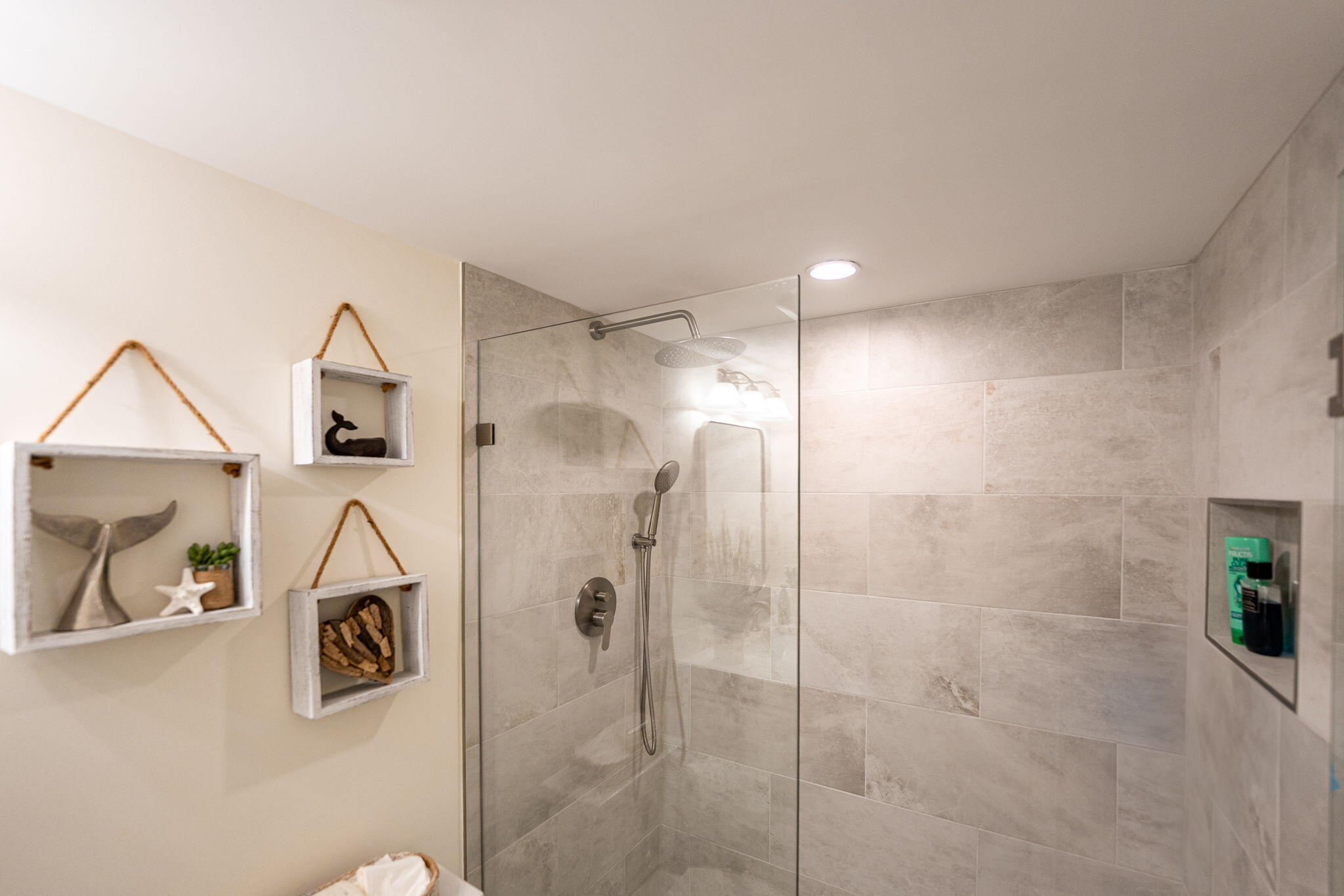 Empress Condo - Residential