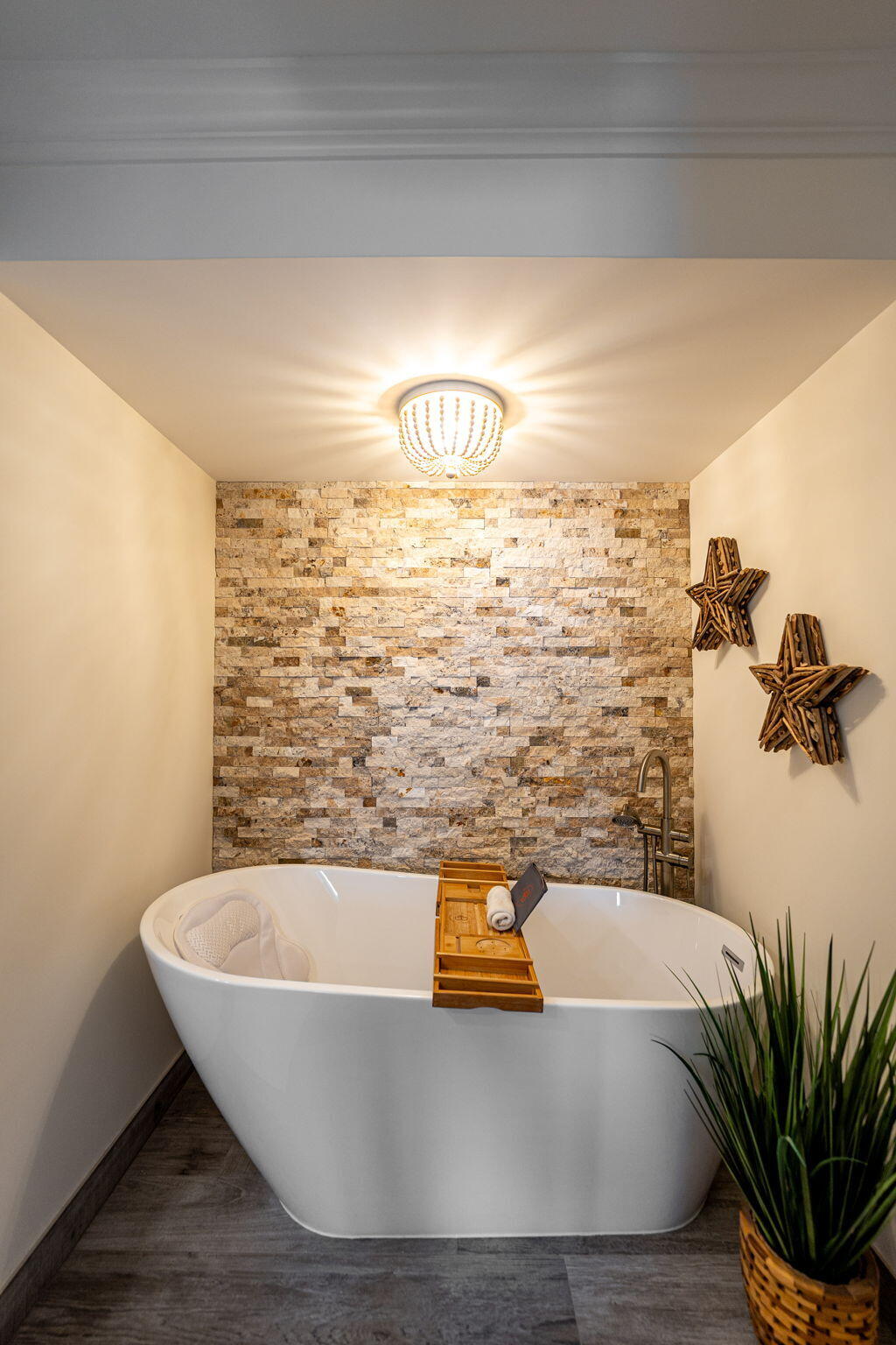 Empress Condo - Residential