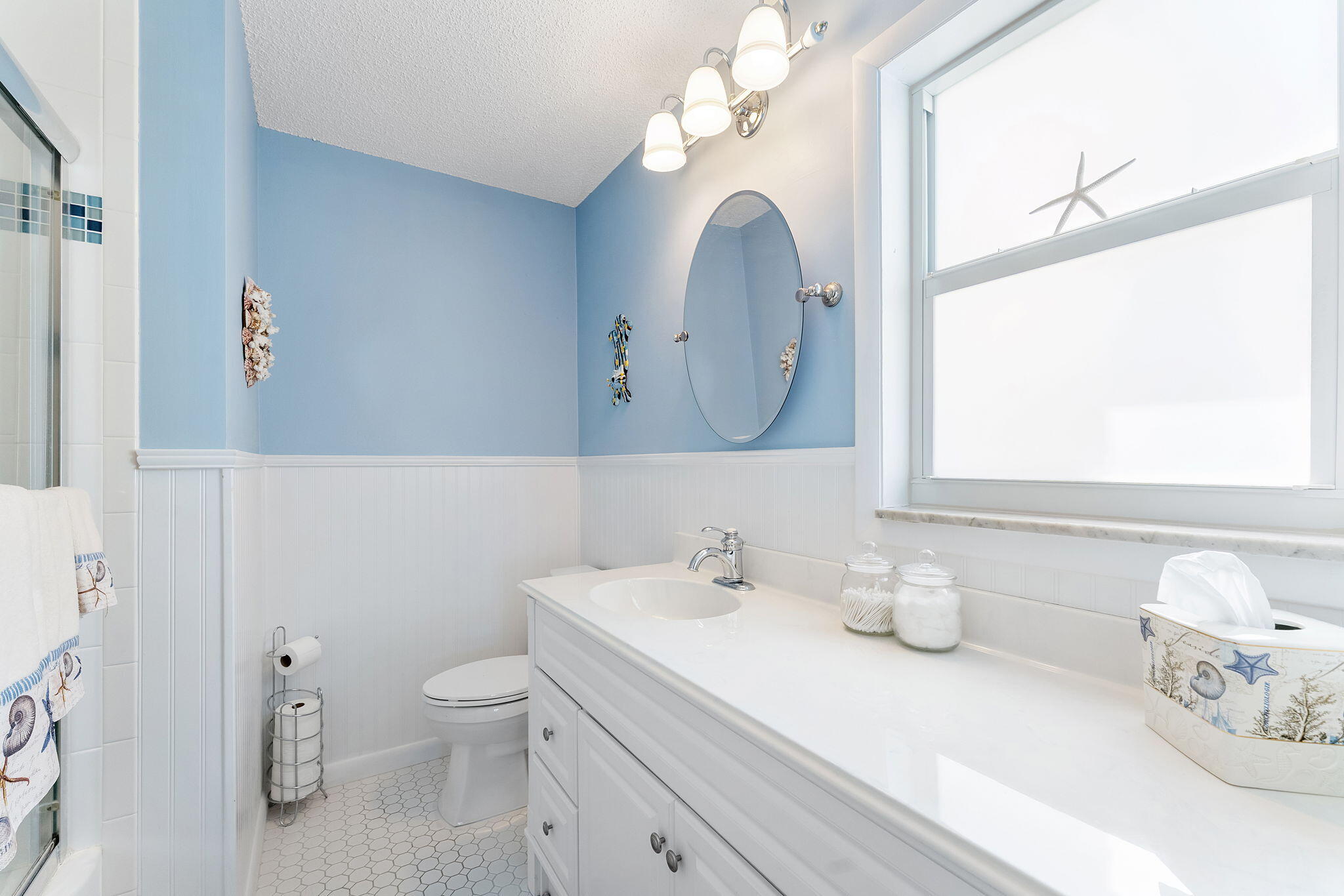 SQUIRE HILL CONDO - Residential