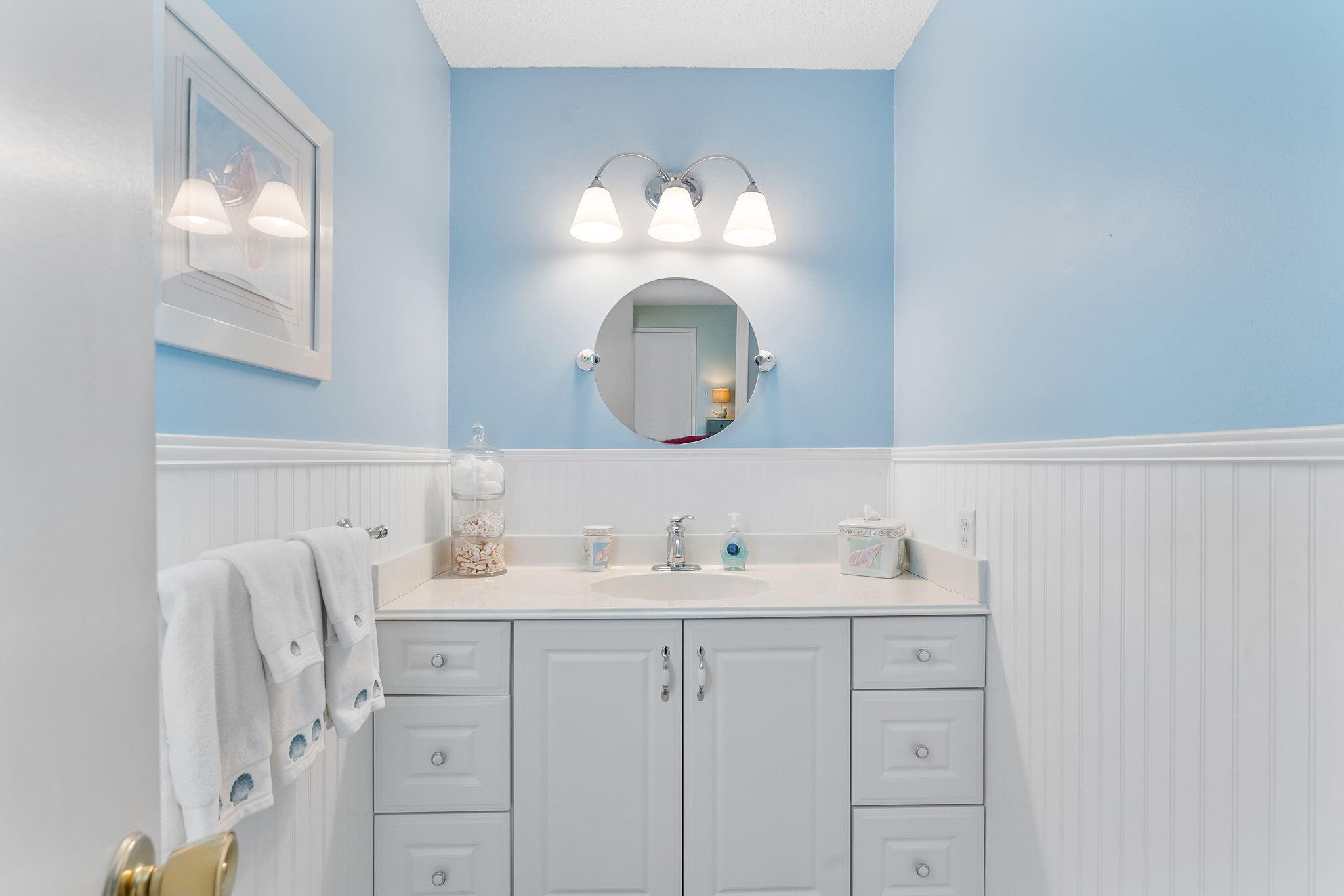 SQUIRE HILL CONDO - Residential