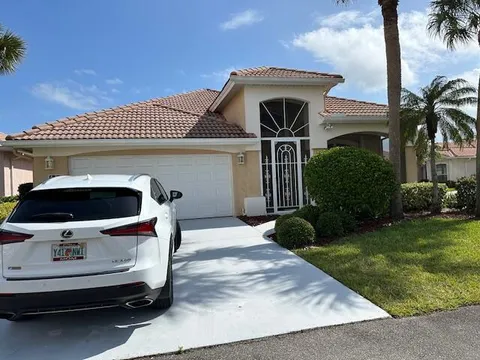 621 NW San Candido Way, Port St Lucie, FL MLS: R11083627