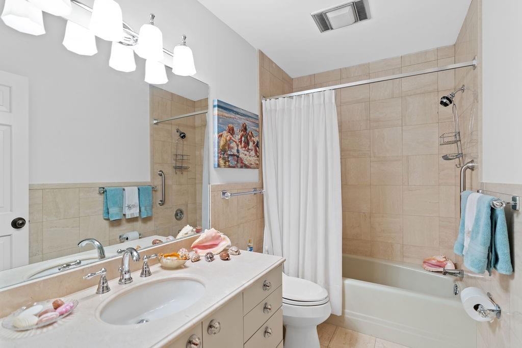 Coral Ridge Country Club - Residential