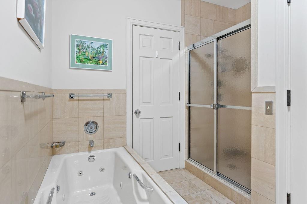 Coral Ridge Country Club - Residential