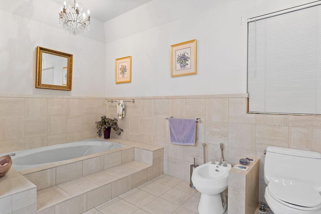 Coral Ridge Country Club - Residential