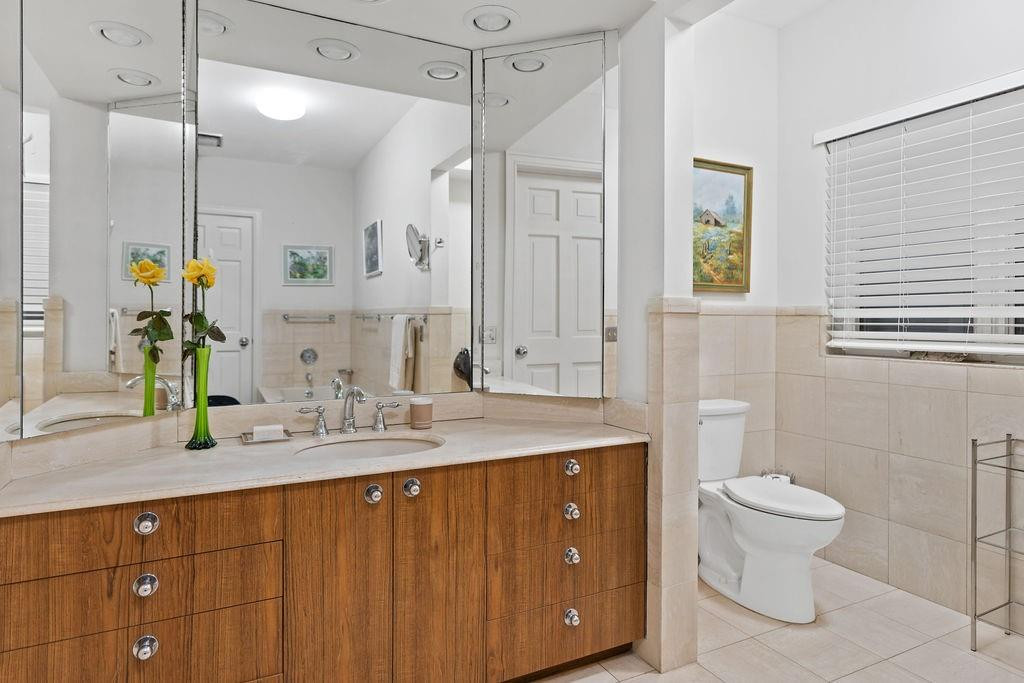 Coral Ridge Country Club - Residential