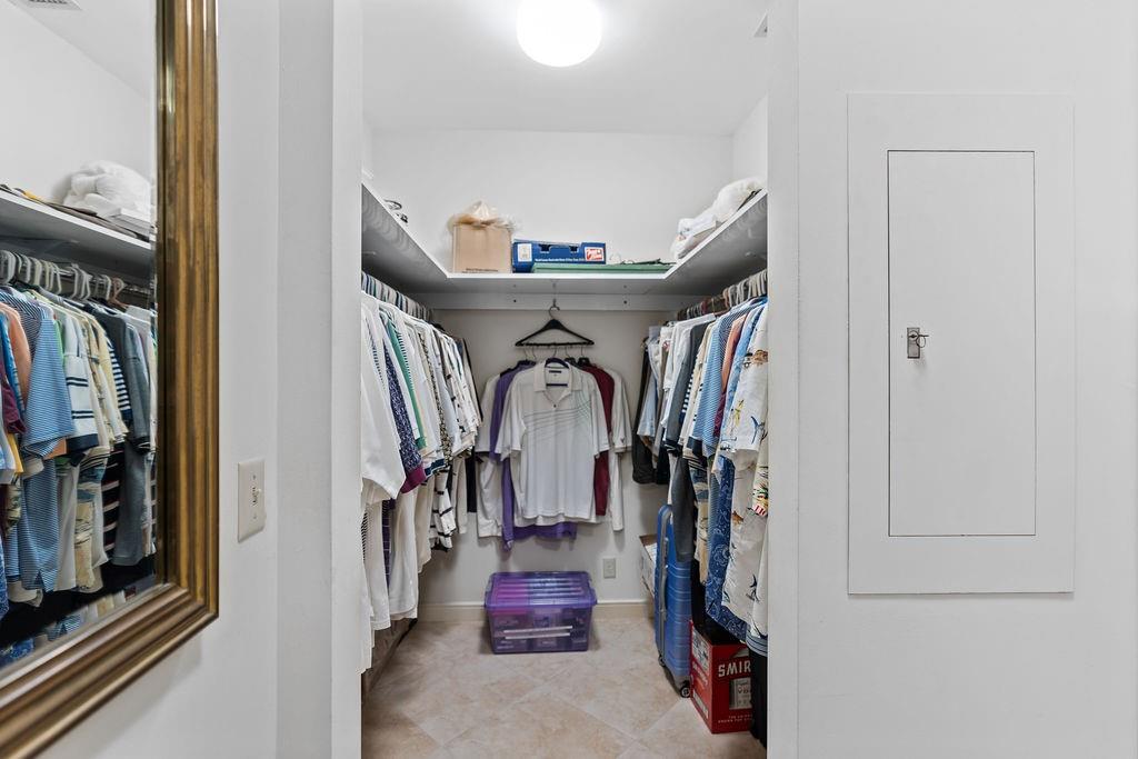 Coral Ridge Country Club - Residential