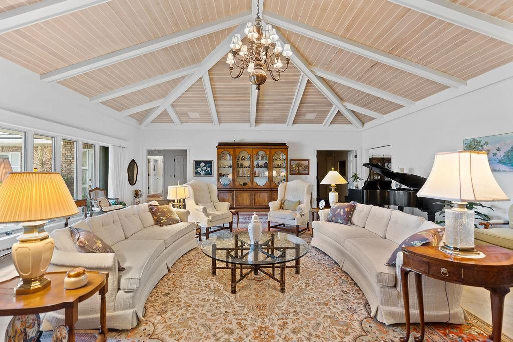 Coral Ridge Country Club - Residential