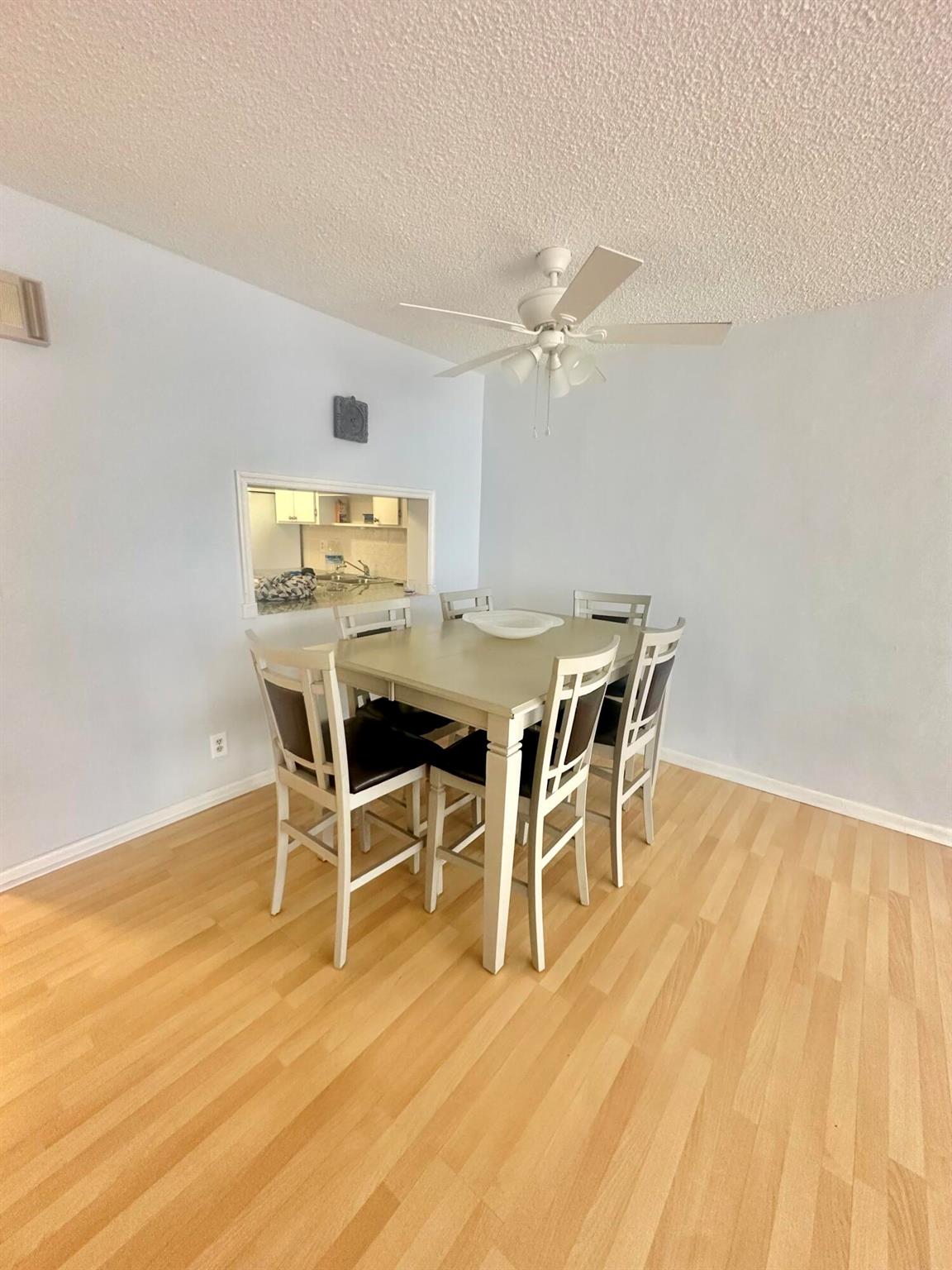 THIRD GULFSTREAM GARDEN - Residential Lease