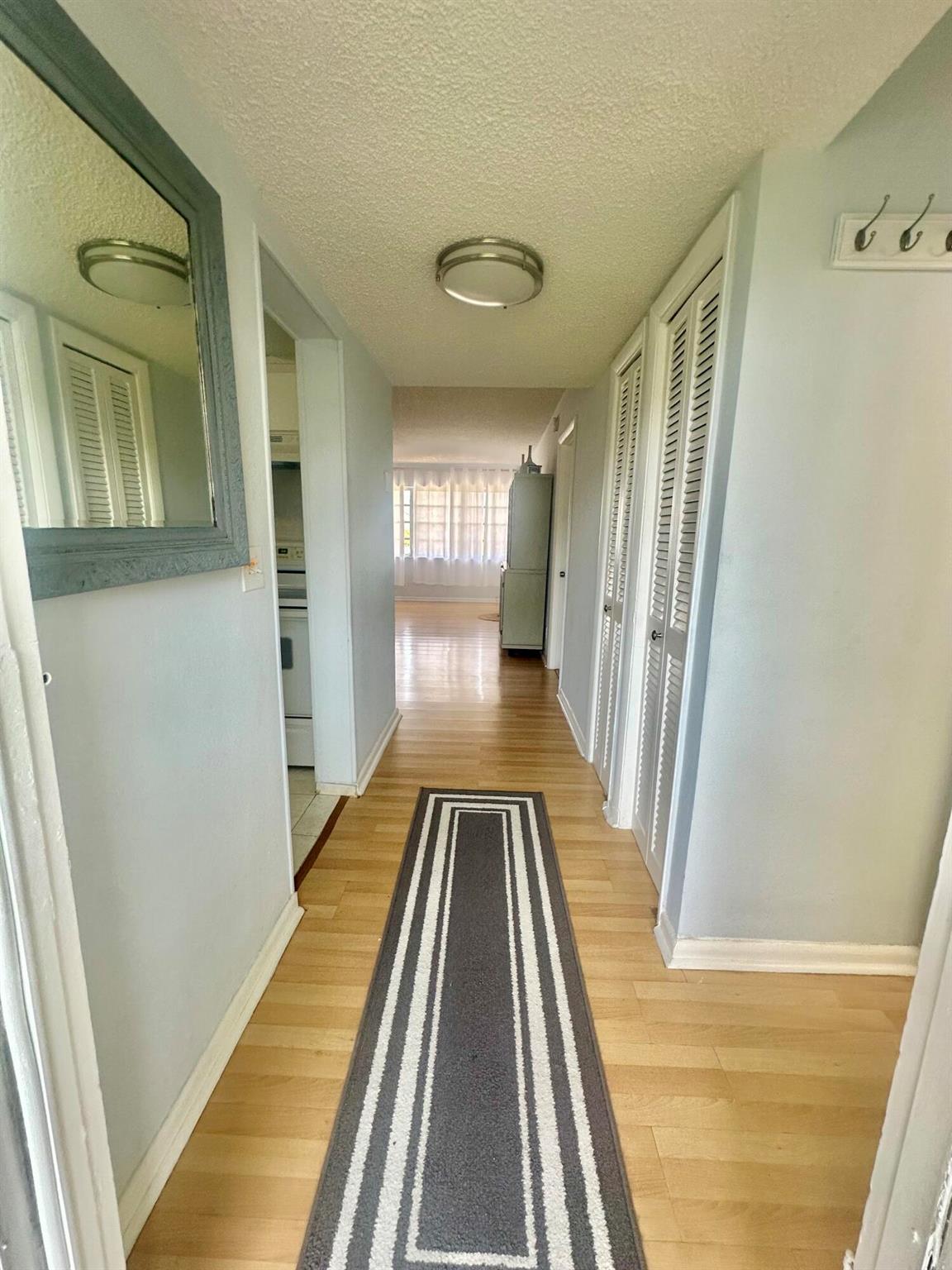 THIRD GULFSTREAM GARDEN - Residential Lease
