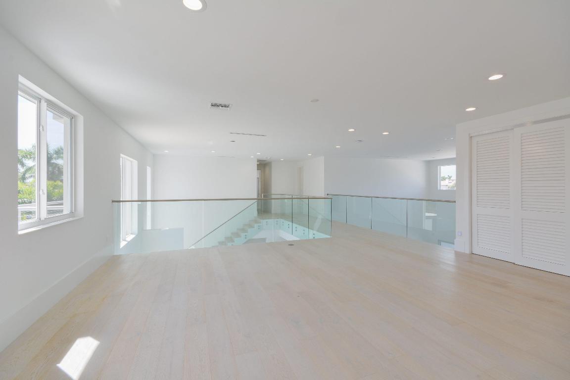 ST ANDREWS COUNTRY CLUB - Residential