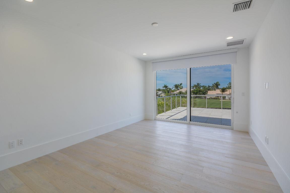 ST ANDREWS COUNTRY CLUB - Residential