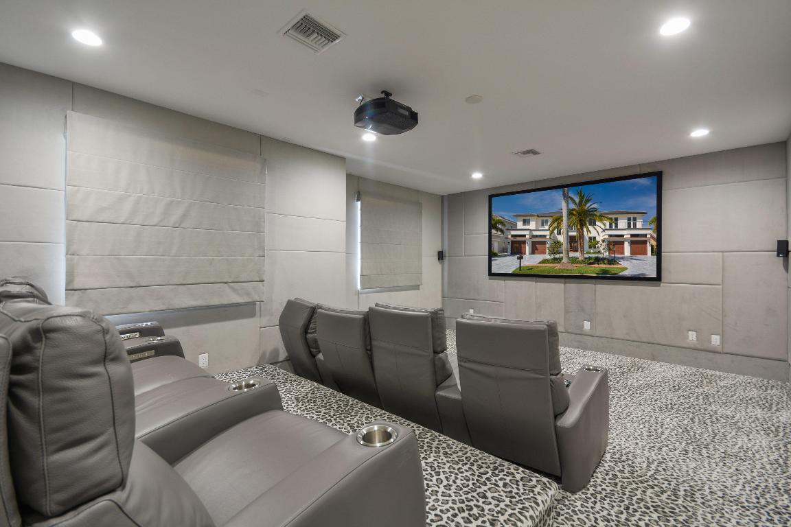 ST ANDREWS COUNTRY CLUB - Residential