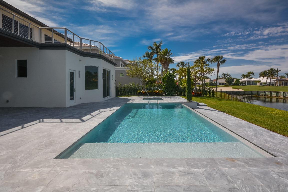 ST ANDREWS COUNTRY CLUB - Residential