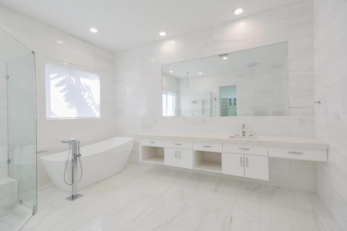 ST ANDREWS COUNTRY CLUB - Residential