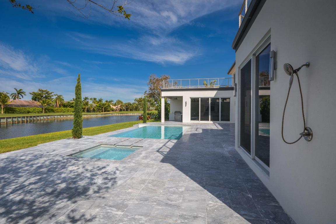 ST ANDREWS COUNTRY CLUB - Residential