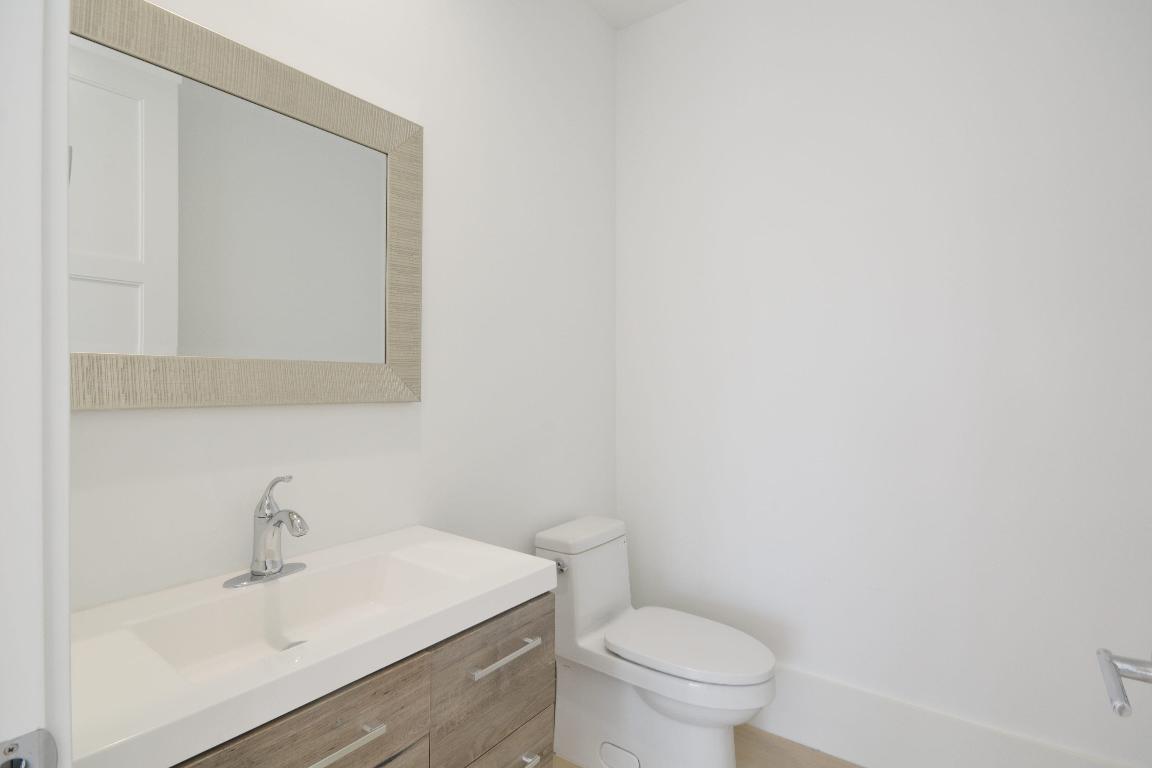 ST ANDREWS COUNTRY CLUB - Residential