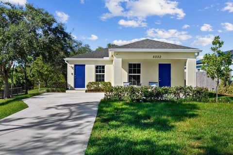 Photo of 5032 SE FLOUNDER Avenue, Stuart, FL 34997 (MLS # B26069454)
