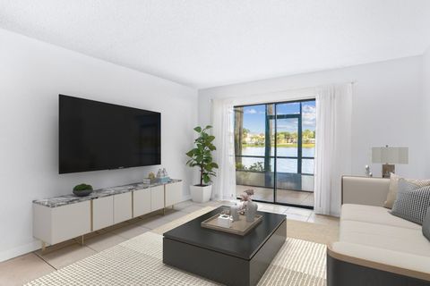 HOME MAX REALTY INTERNATIONAL 7892 Willow Spring Drive 1517 Lake Worth FL 33467