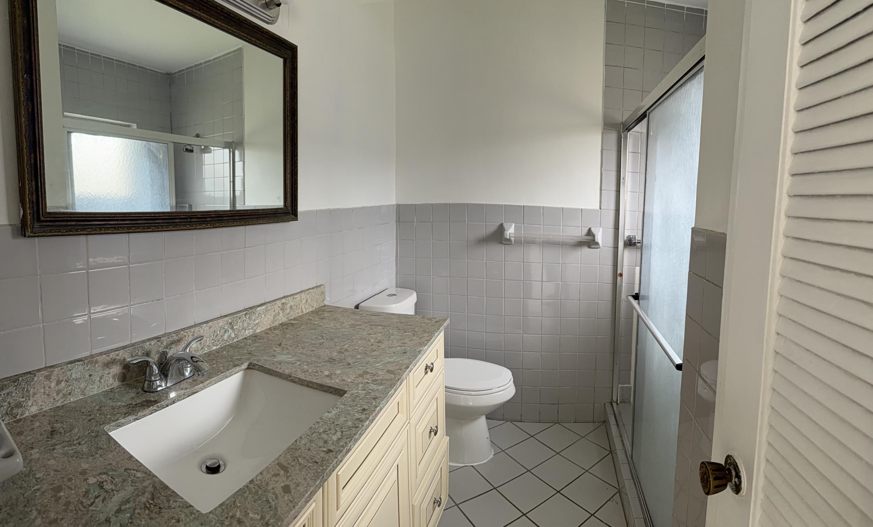 ACADEMY HILLS - Residential Lease