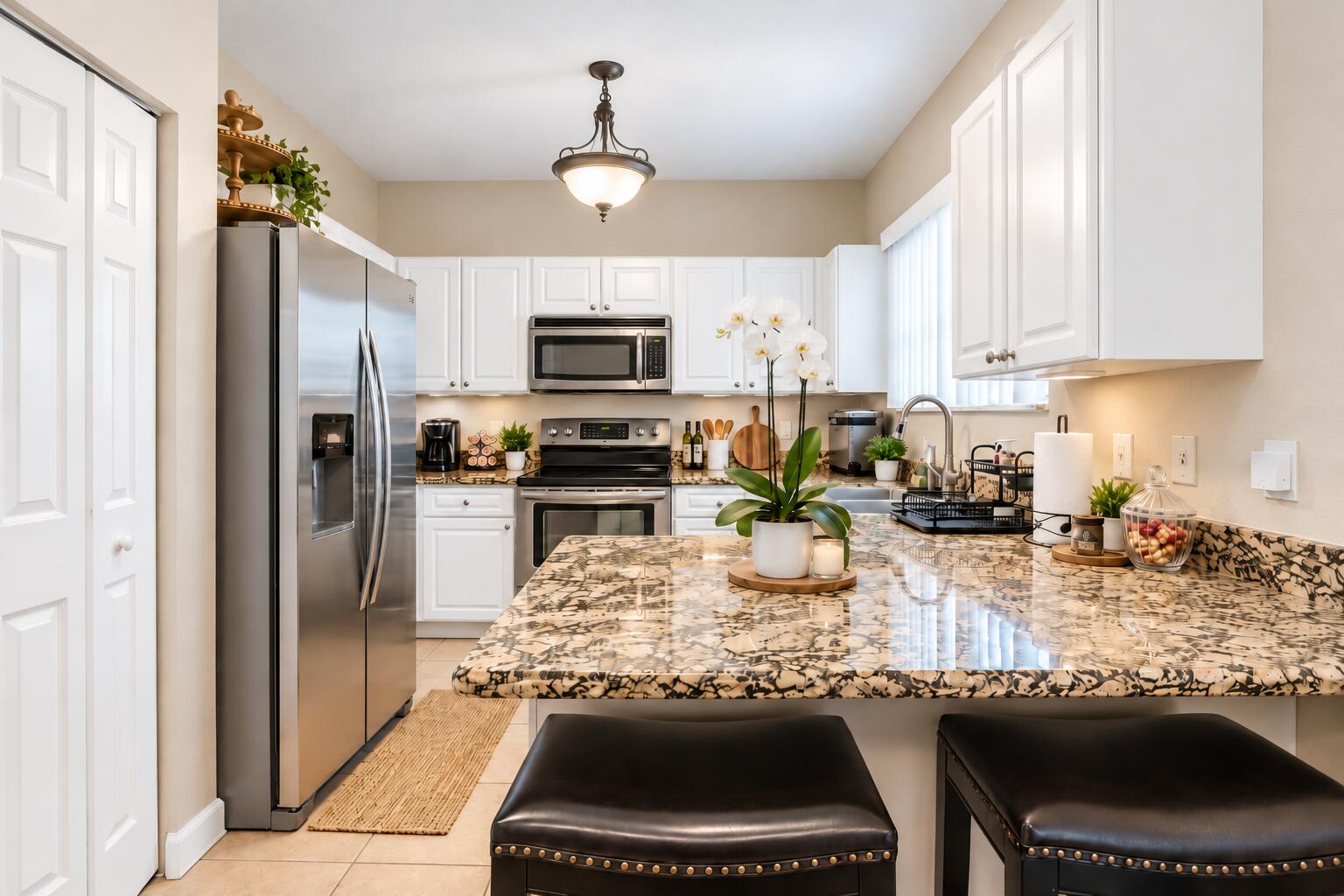 2711 NE 4 Street 101