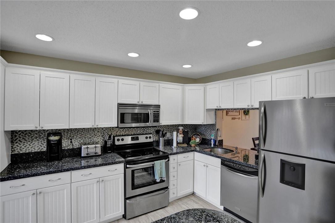 Golden Raintree V - Residential