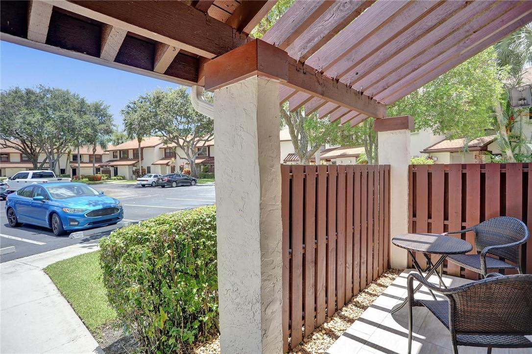 Golden Raintree V - Residential