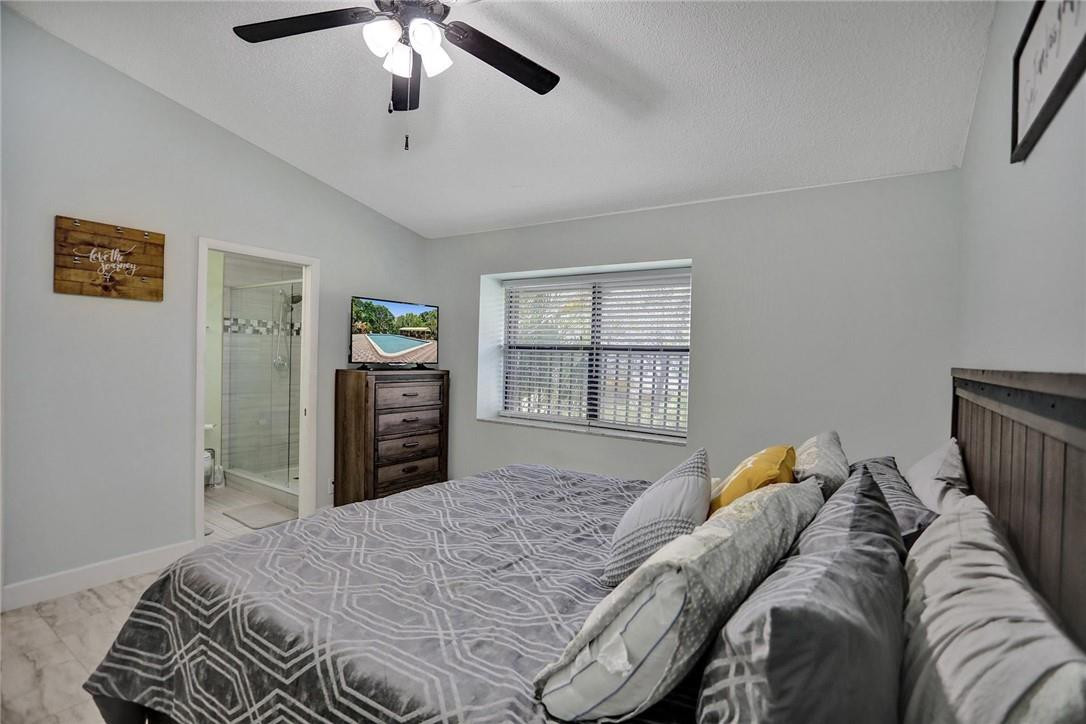 Golden Raintree V - Residential