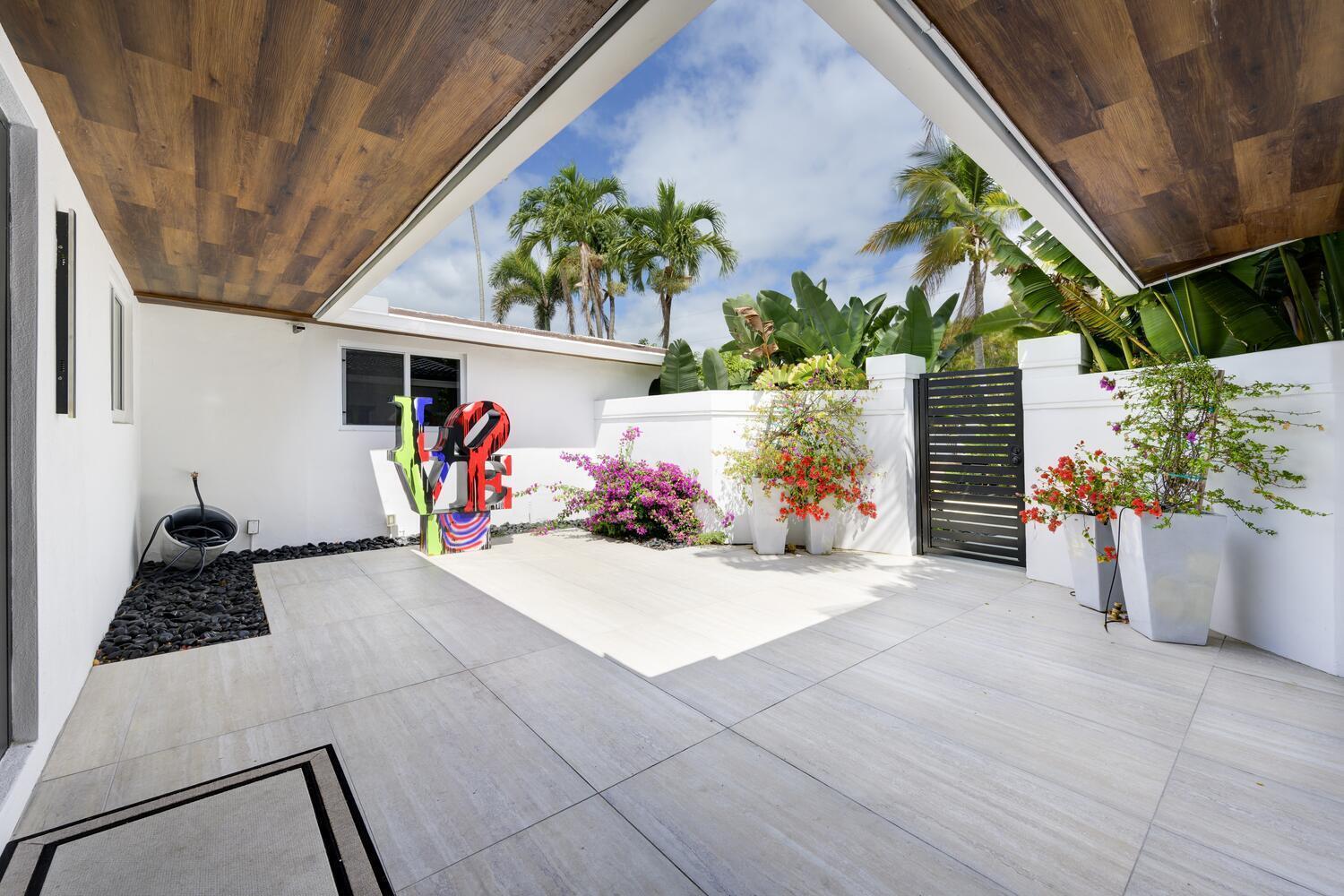 520 NE 17th Street