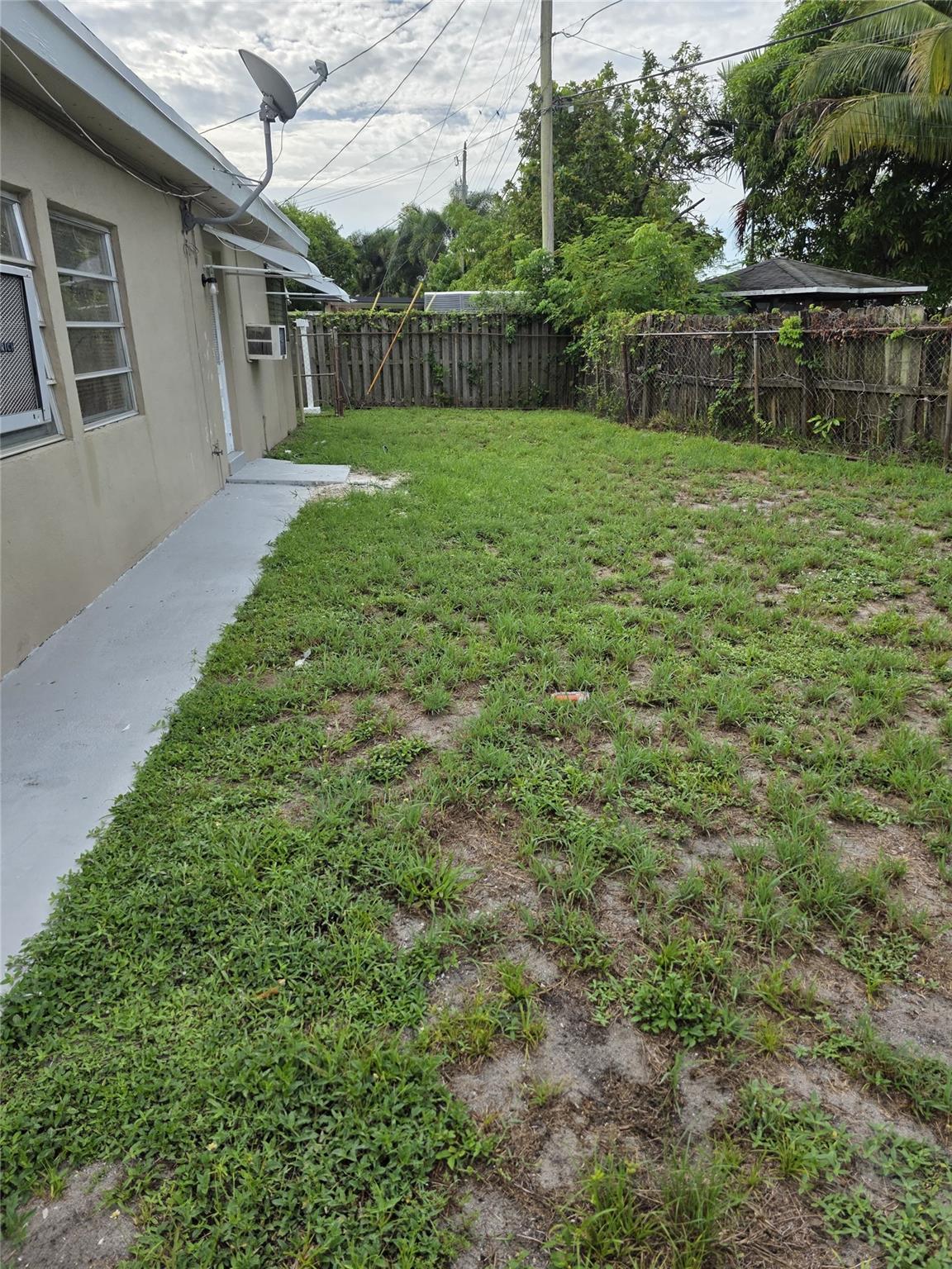 MELROSE PARK SEC 8 - Residential Lease