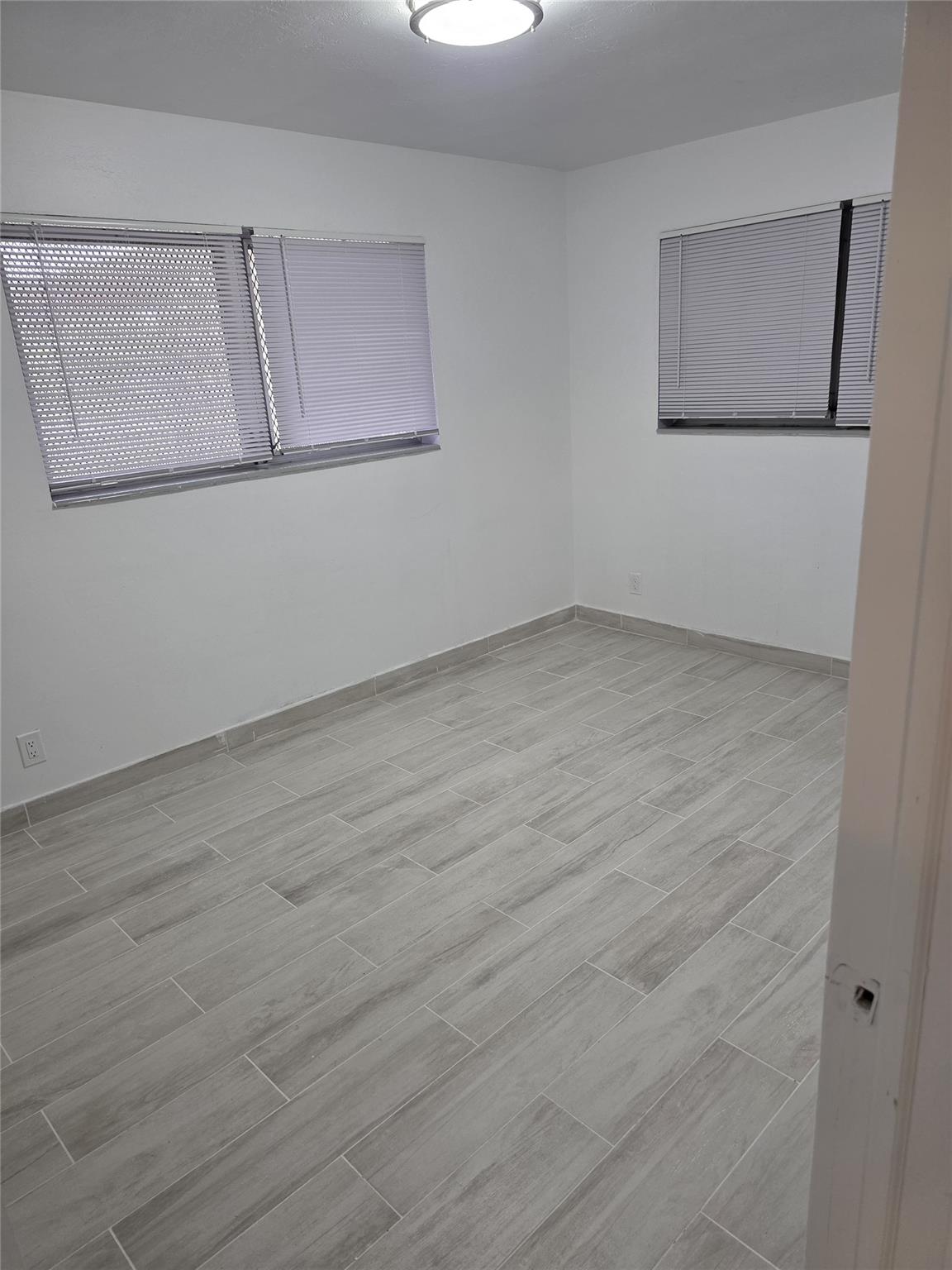 MELROSE PARK SEC 8 - Residential Lease