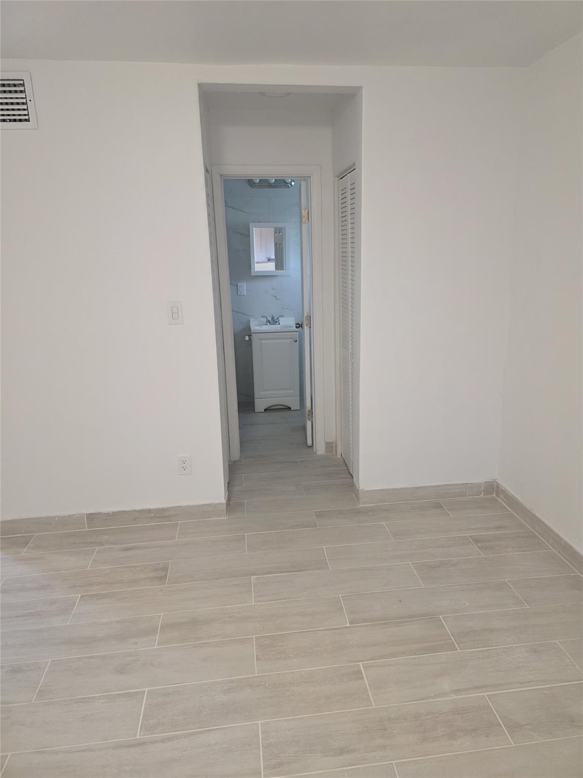 MELROSE PARK SEC 8 - Residential Lease