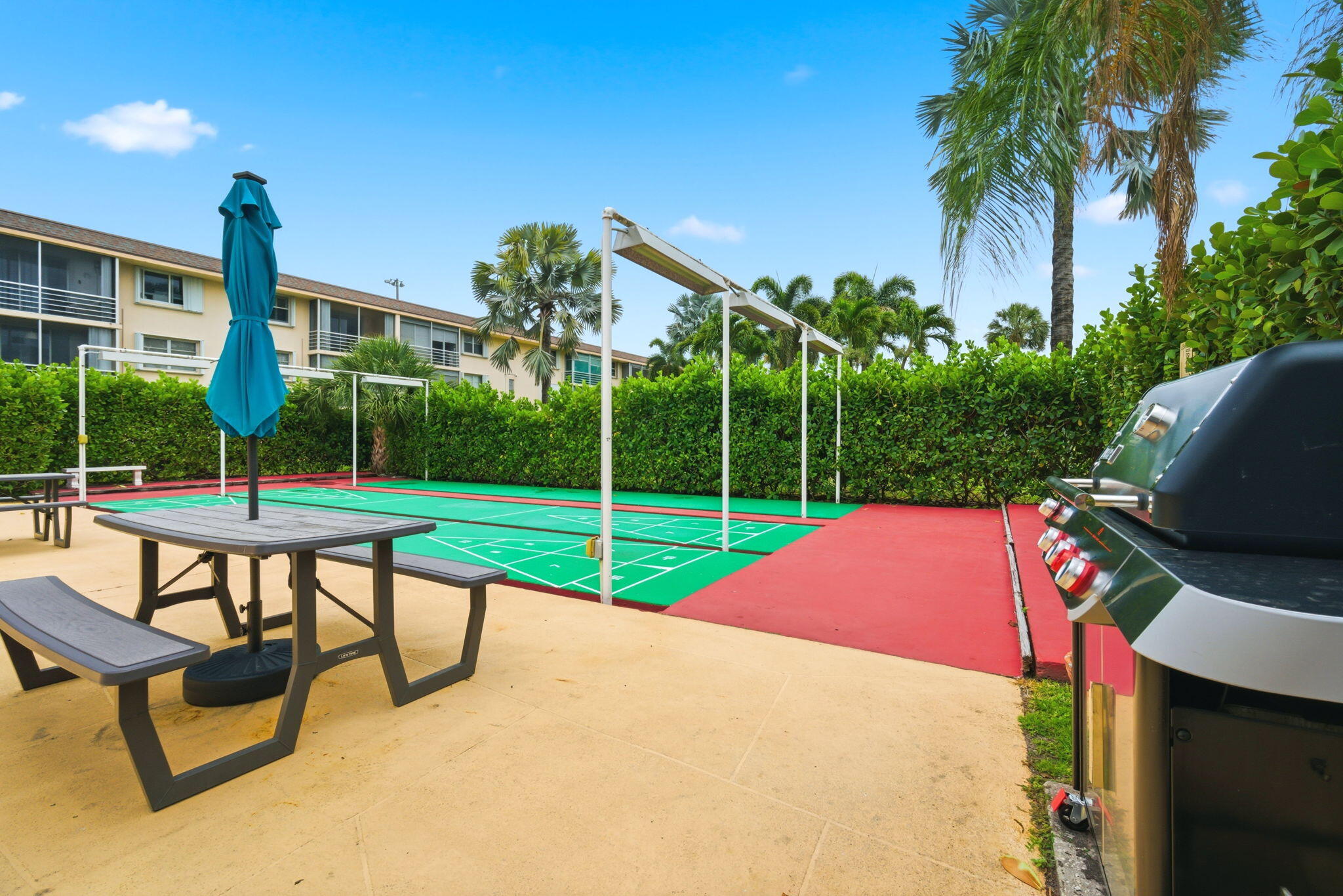 LIGHTHOUSE POINT PLAZA CONDO - Residential