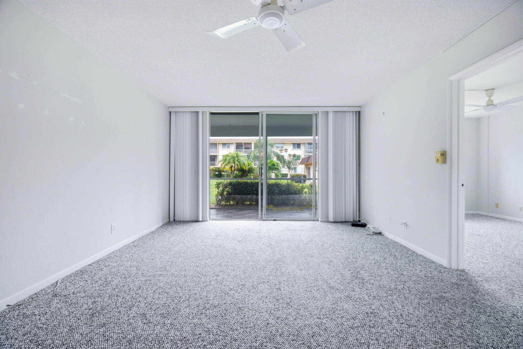 LIGHTHOUSE POINT PLAZA CONDO - Residential