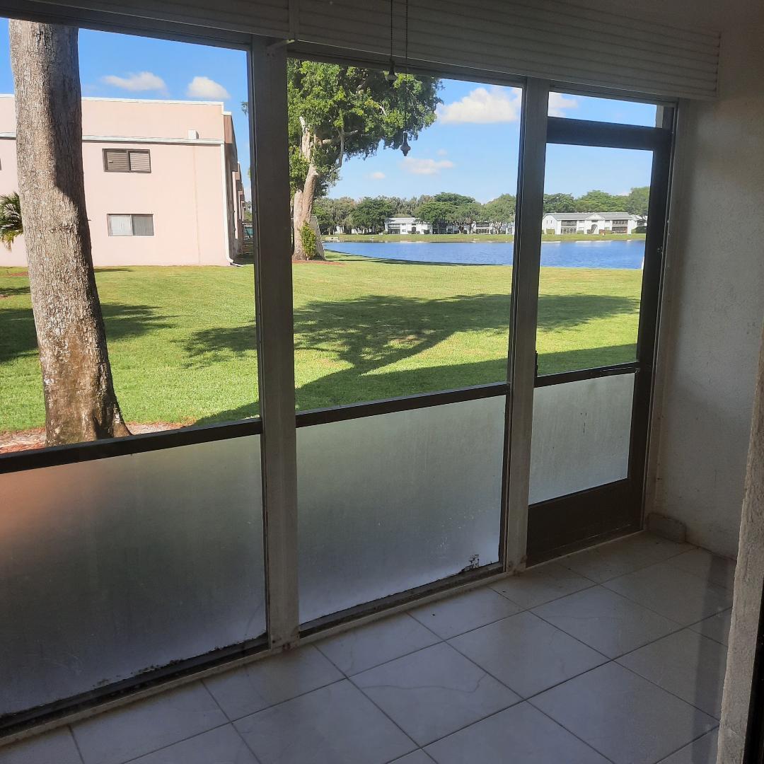 Lakes of Delray - Residential