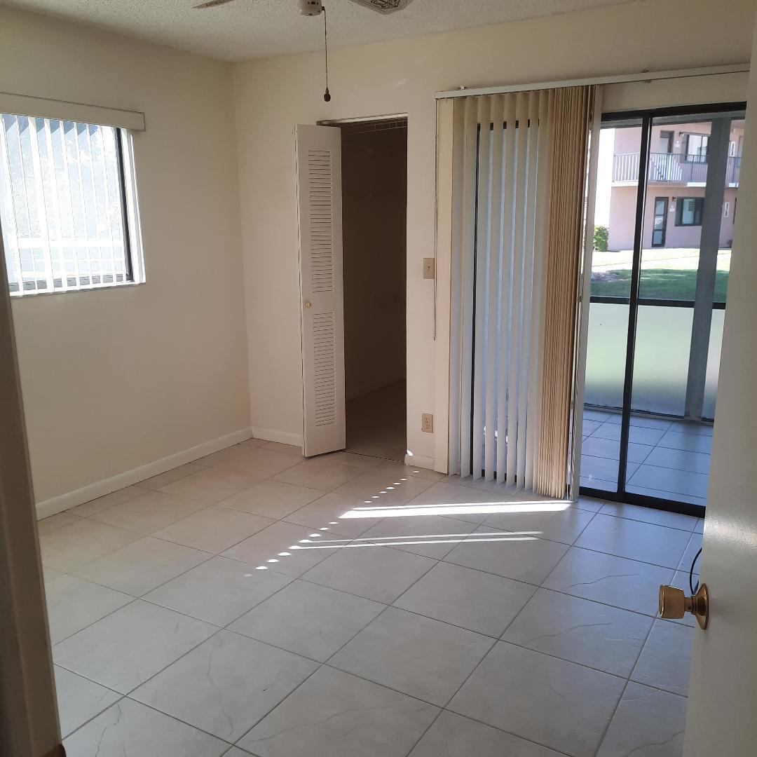 Lakes of Delray - Residential