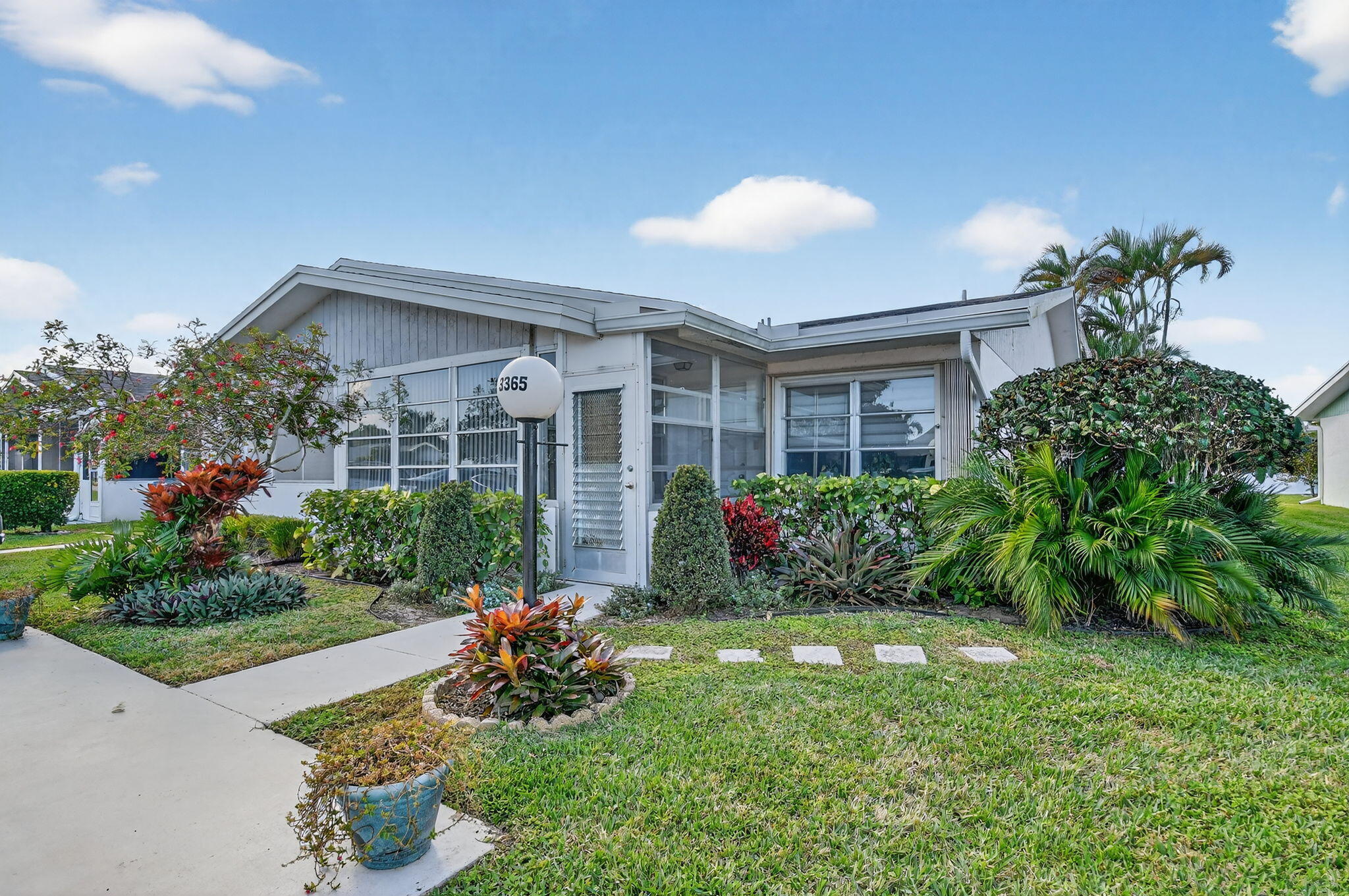 3365 Christopher Street