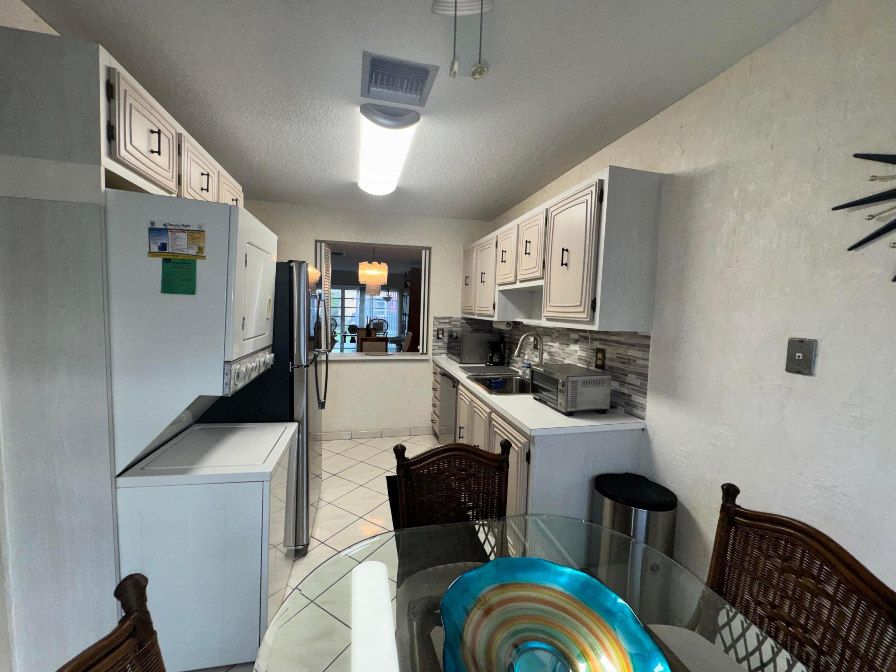 PALM GREENS AT VILLA DEL RAY CONDO II - Residential