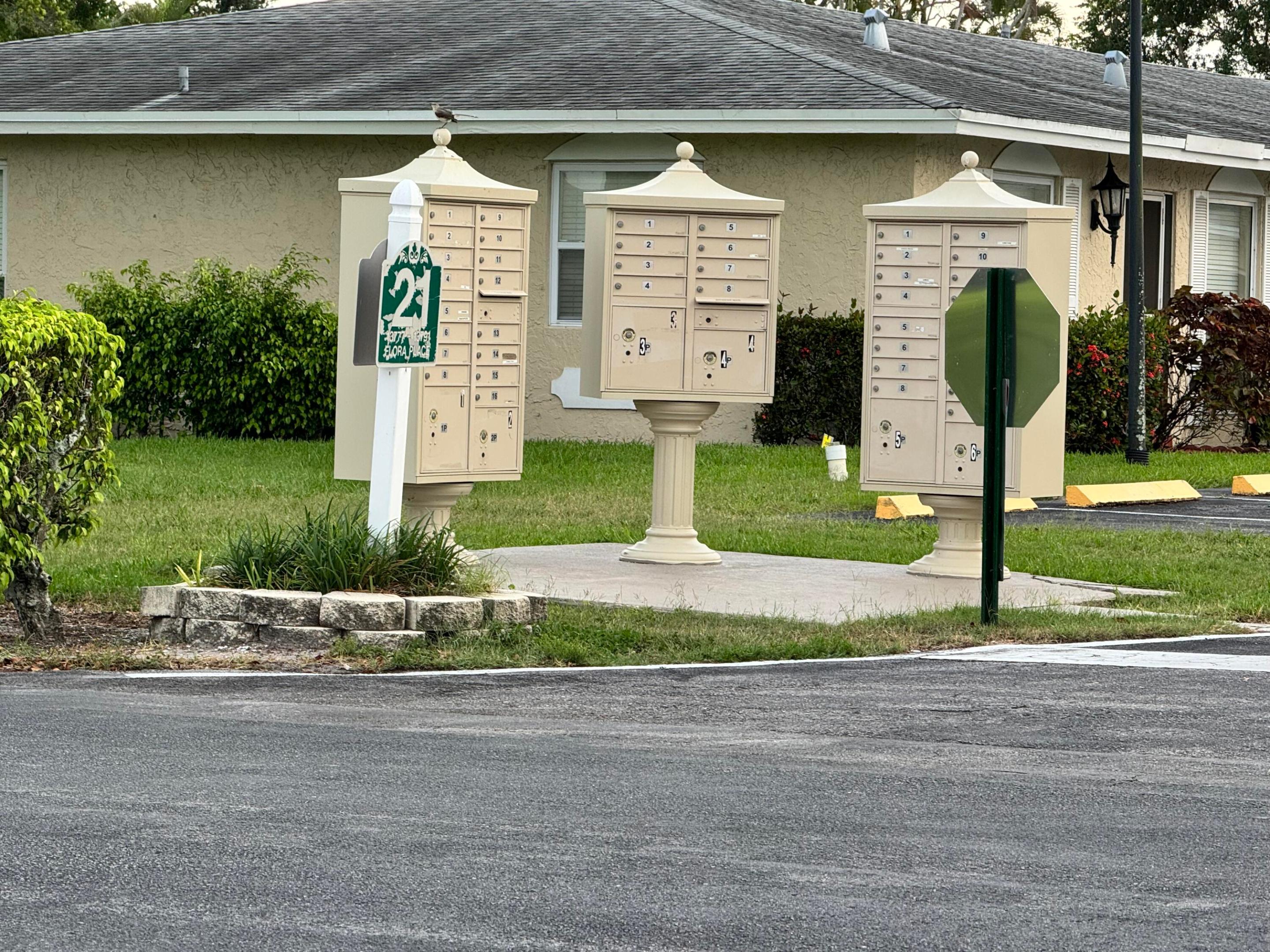 PALM GREENS AT VILLA DEL RAY CONDO II - Residential