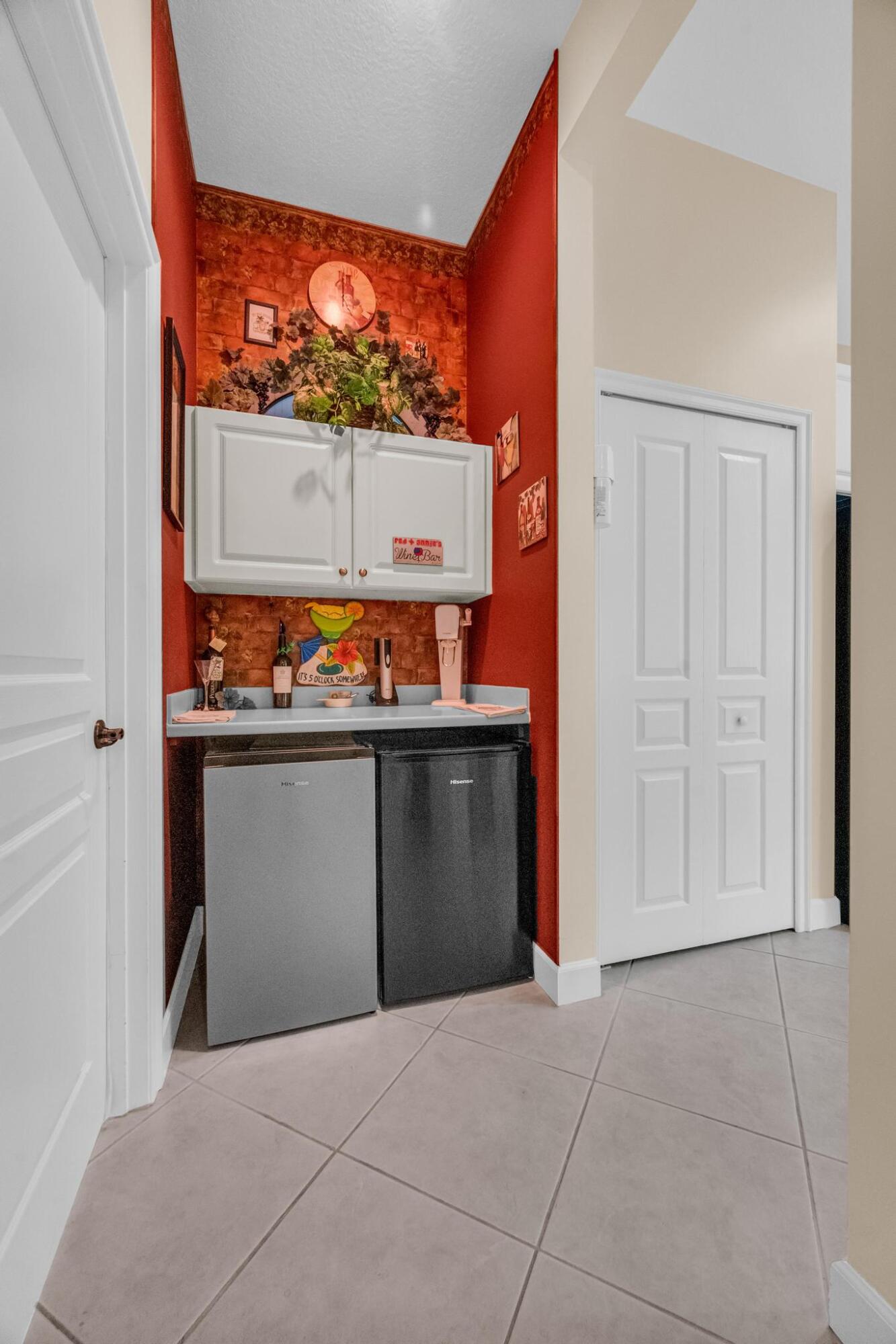 RIVER PLACE ON THE ST LUCIE NO 6 - Residential