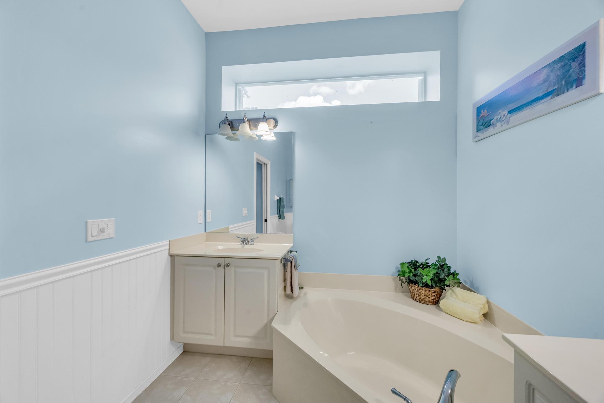 RIVER PLACE ON THE ST LUCIE NO 6 - Residential