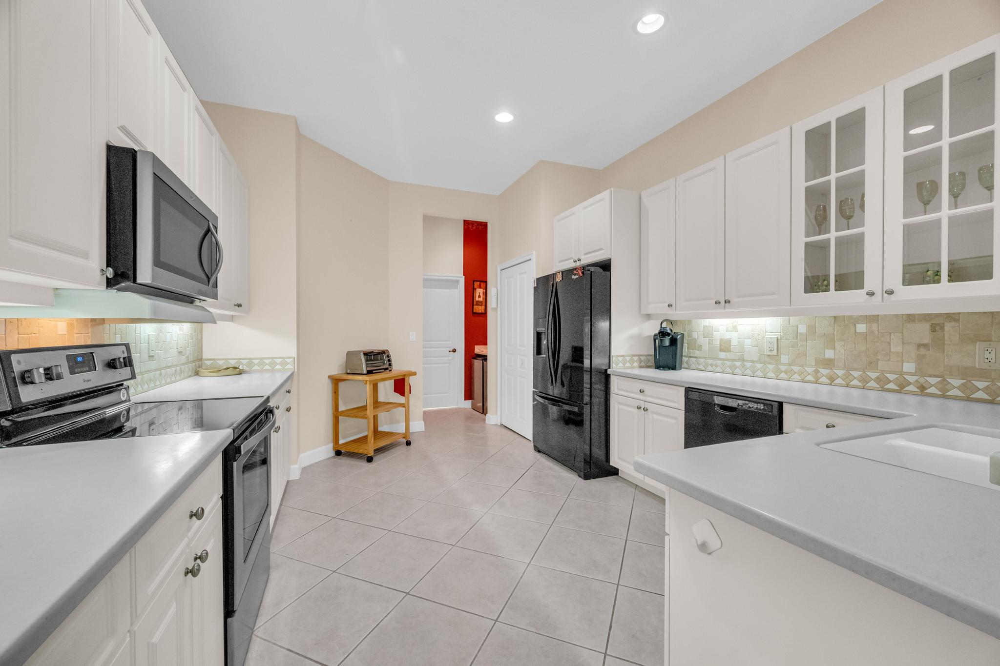 RIVER PLACE ON THE ST LUCIE NO 6 - Residential